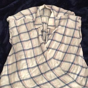 Hollister white plaid shirt with no sleeves